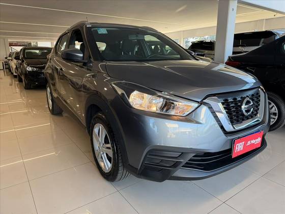 NISSAN KICKS 1.6 16V FLEXSTART S 4P XTRONIC NISSAN KICKS 1.6 16V FLEXSTART S 4P XTRONIC